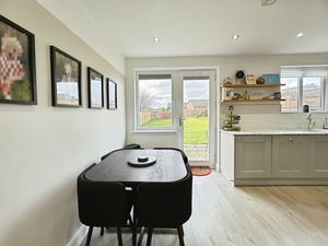 Dining Area- click for photo gallery